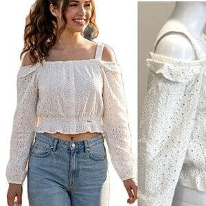 Teenie Weenie White Embroidered Eyelet Top Size M Cropped Smocked Long Sleeve